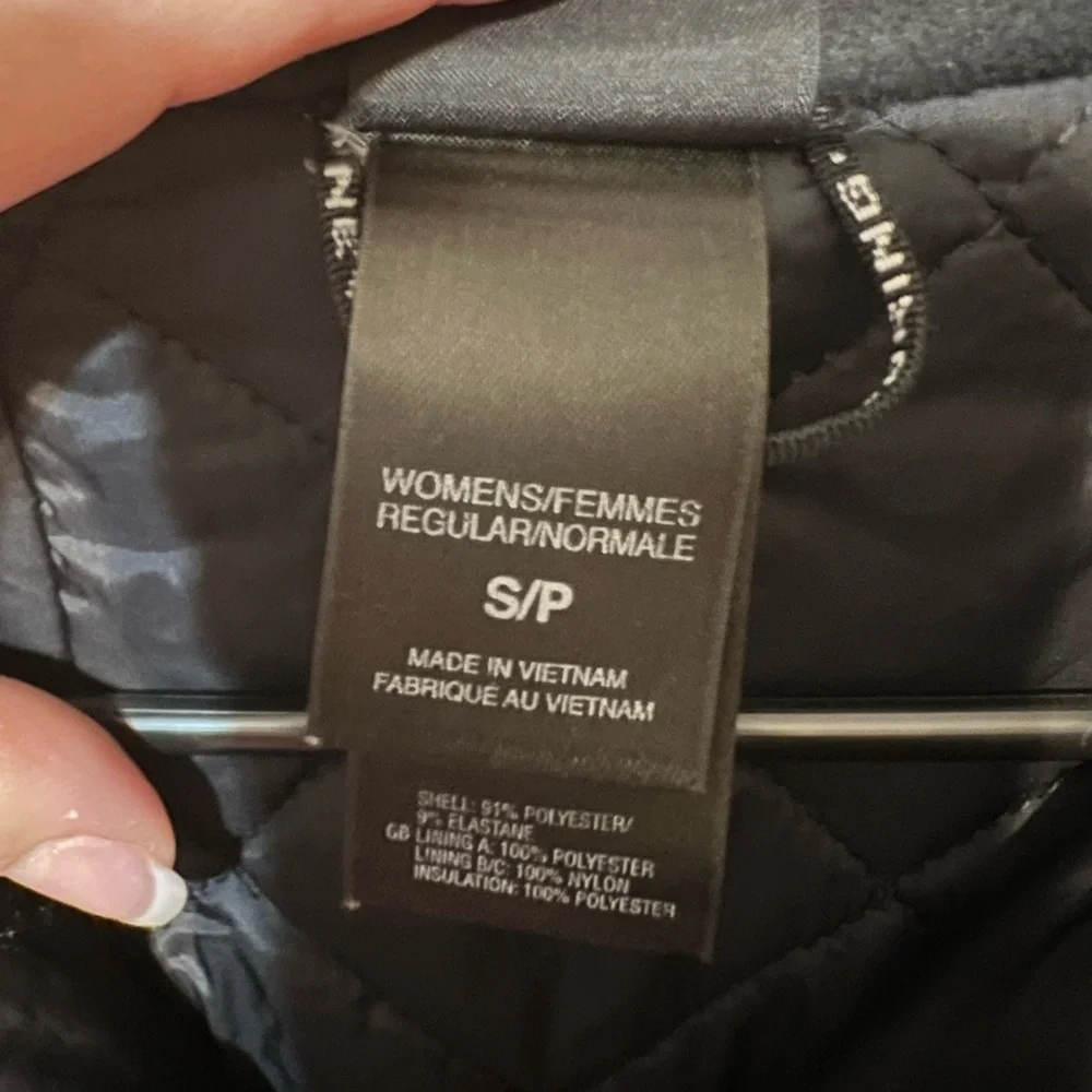 The North Face Black Zip Up Winter Jacket Size Small Petite - Picture 4 of 5